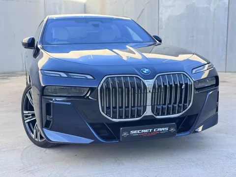 Vendido: BMW Serie 7 i7 xDrive 60 M Sport - 81900€ en Barcelona