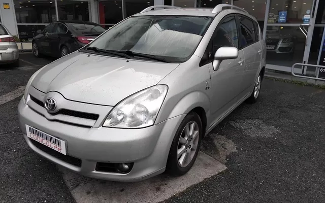 TOYOTA Corolla Corolla Verso 2.0D4D Luna