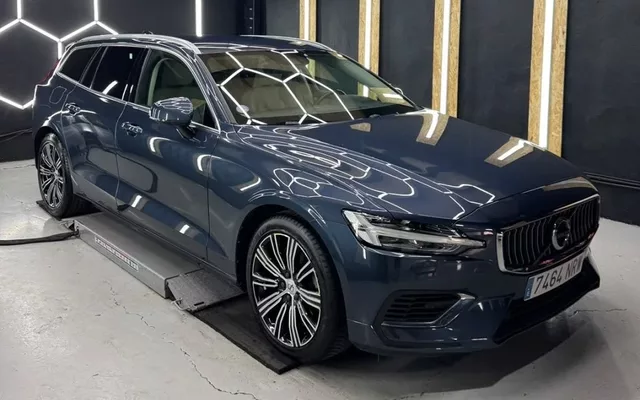 VOLVO V60 V60 T6 Twin Inscription Expression AWD