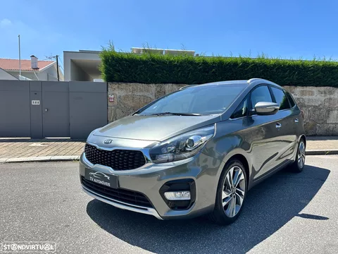 Kia Carens 1.7 CRDi ISG TX