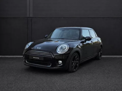 MINI 5 Portas Cooper D Aut.