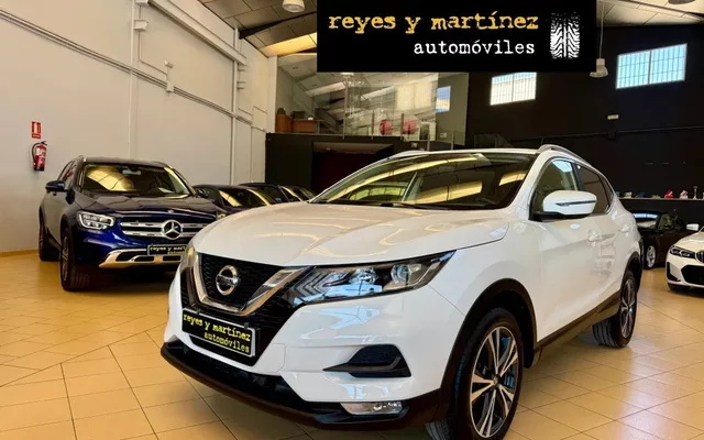 NISSAN Qashqai Qashqai 1.3 DIG-T N-Connecta 4x2 103kW