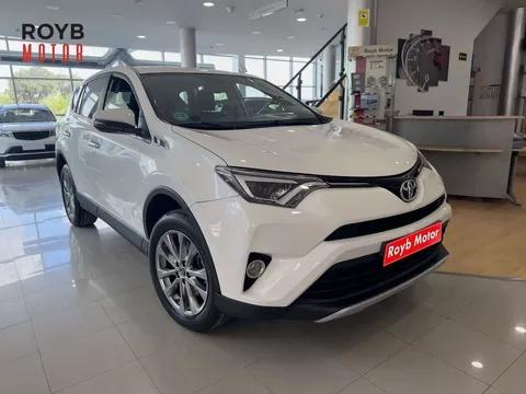 TOYOTA RAV-4 2.0 D-4D Advance