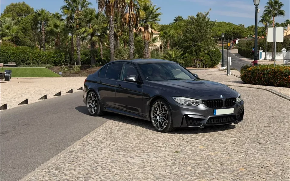 BMW M3 DKG Competition