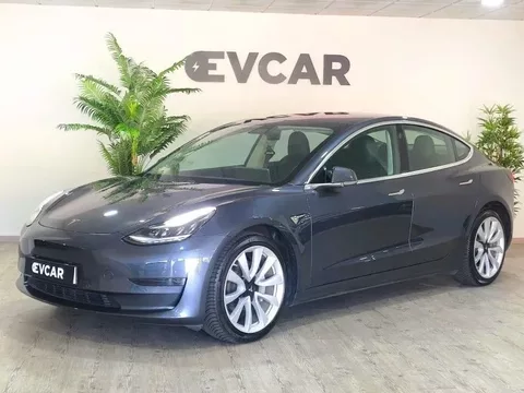 Tesla Model 3 Long Range AWD Dual Motor