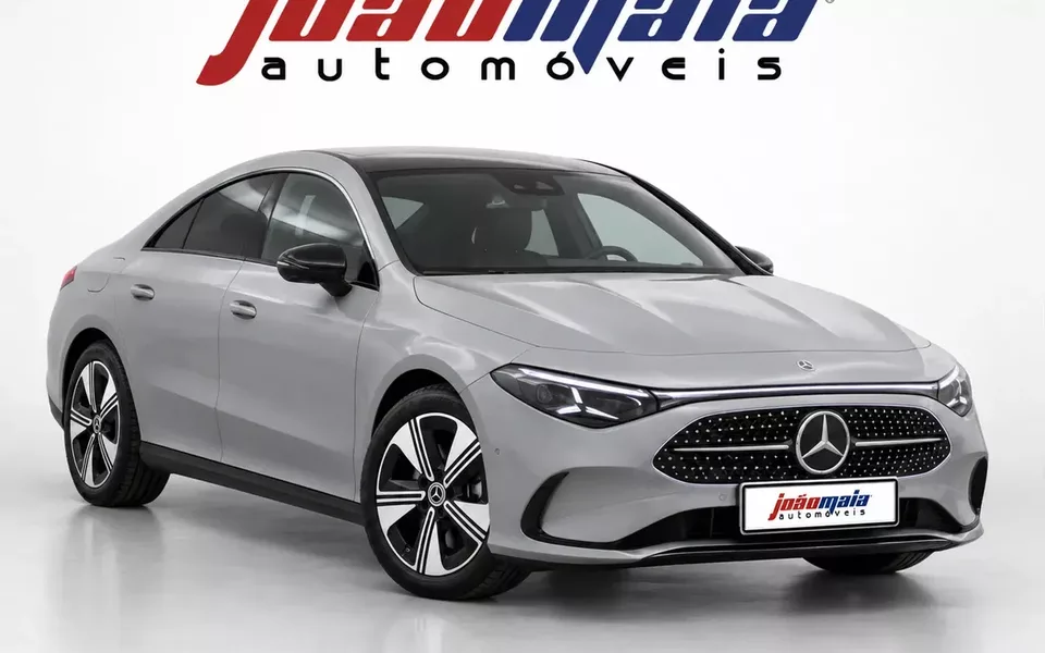 Mercedes-Benz CLA 180 Standard