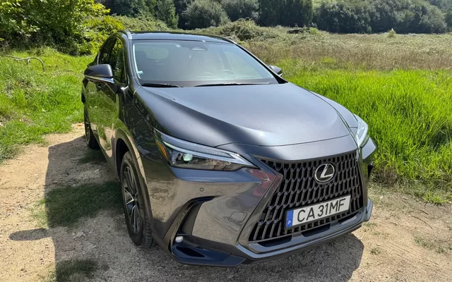 Lexus NX 450h+ Premium