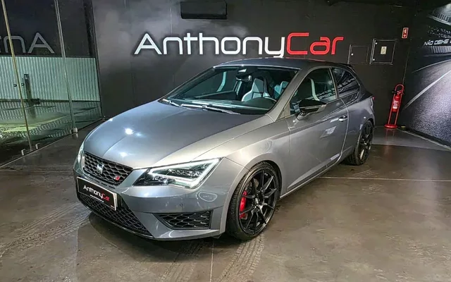 SEAT Leon 2.0 TSI Cupra DSG S/S