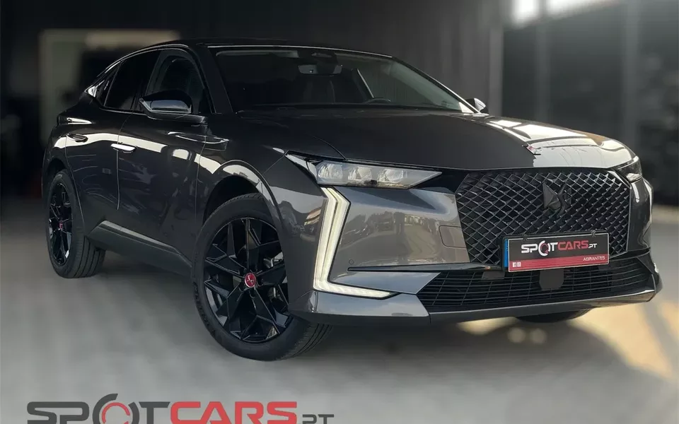 DS DS4 E-Tense Performance Line EAT8