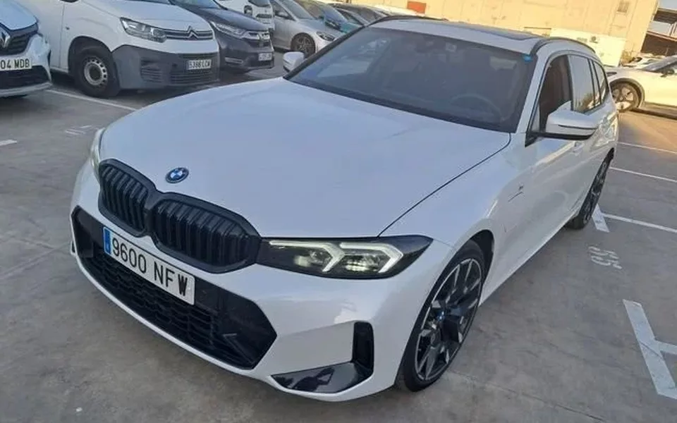 BMW Serie 3 330e xDrive Touring
