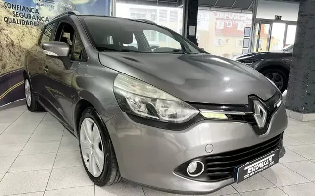 Renault Clio Sport Tourer 2015 1.5 dCi Confort 82g