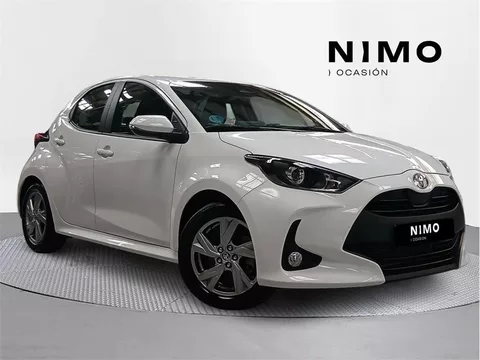 TOYOTA Yaris Yaris 120H 1.5 Active Plus - 23900€ en Huelva