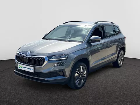 SKODA Karoq AUTOMAAT 150PK CARPLAY GPS CAMERA SENSOREN TREKHAAK