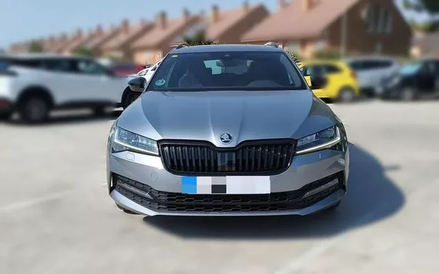 SKODA Superb 2.0 TSI SportLine DSG 140kW