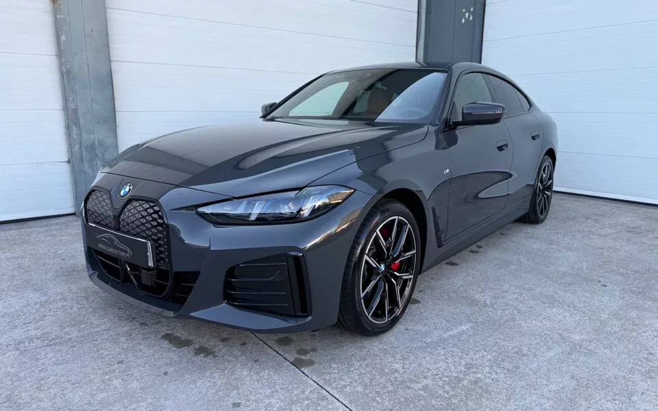 BMW i4 eDrive40 Pack Desportivo M Pro