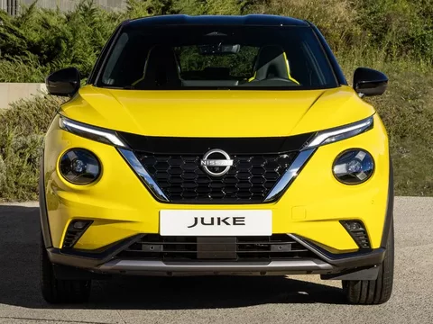 NISSAN Juke Juke 1.6 Bose Personal Ed. Black 4x2 112