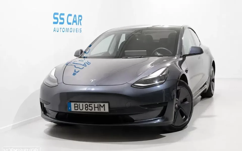 Tesla Model 3 Tração Traseira