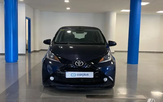 TOYOTA Aygo 1.0 70 x-sky