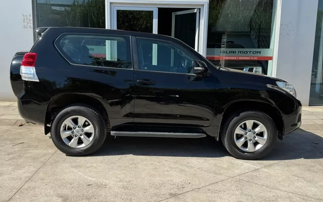 TOYOTA Land Cruiser Land Cruiser D-4D VX
