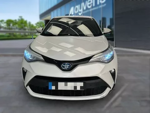 TOYOTA C-HR + 1.8 125H Advance