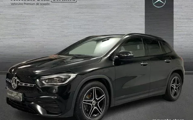 MERCEDES-BENZ Clase GLA GLA 200d 8G-DCT