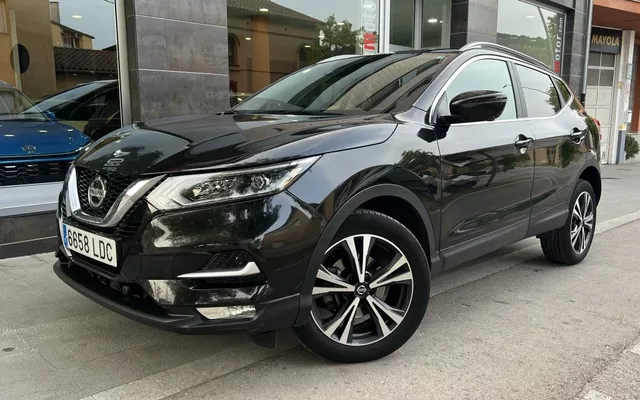 NISSAN Qashqai Qashqai 1.5dCi Tekna DCT 4x2 85kW