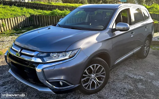 Mitsubishi Outlander 2.2 DI-D Instyle Navi