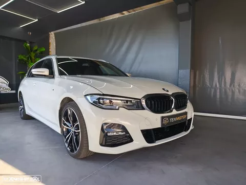 BMW 330 e Pack Desportivo M Auto