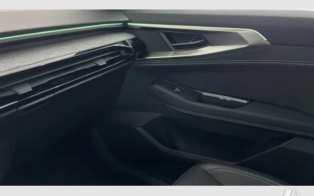 RENAULT Austral Techno Mild Hybrid 116kW Auto