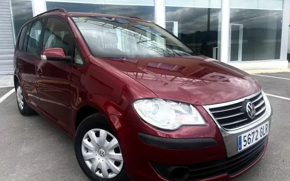 VOLKSWAGEN Touran Touran 1.9TDI Advance 105