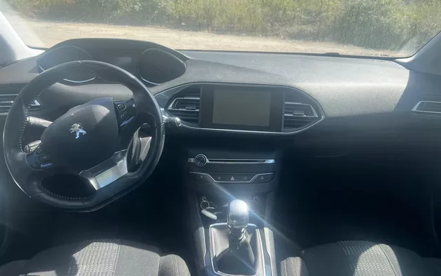Peugeot 308 SW BlueHDi 120 Stop & Start Active