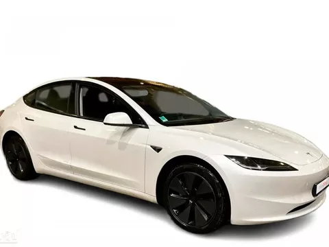 Tesla Model 3 Standard RWD