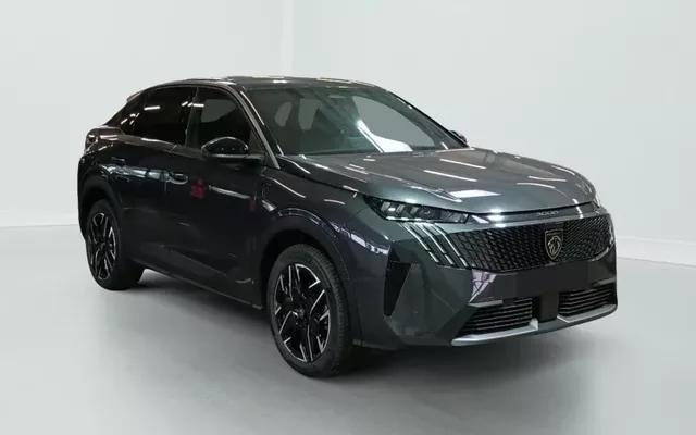 Peugeot 3008 Hybrid 136 e-DCS6 GT Zéro km immatriculé