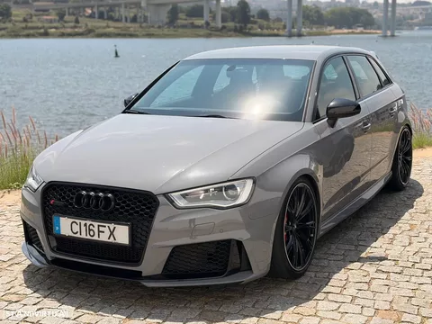 Audi RS3 Sportback 2.5 TFSI quattro S tronic