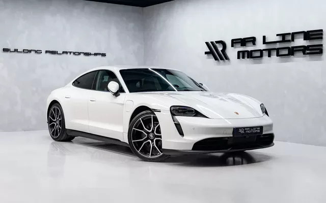 Porsche Taycan Bateria Performance Plus