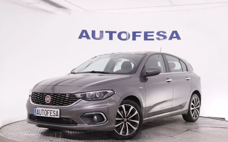 Fiat Tipo 1.6 D MJET LOUNGE 120CV 5P # NAVY, PARKTRONIC