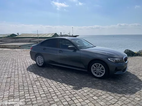 BMW 330 e iPerformance
