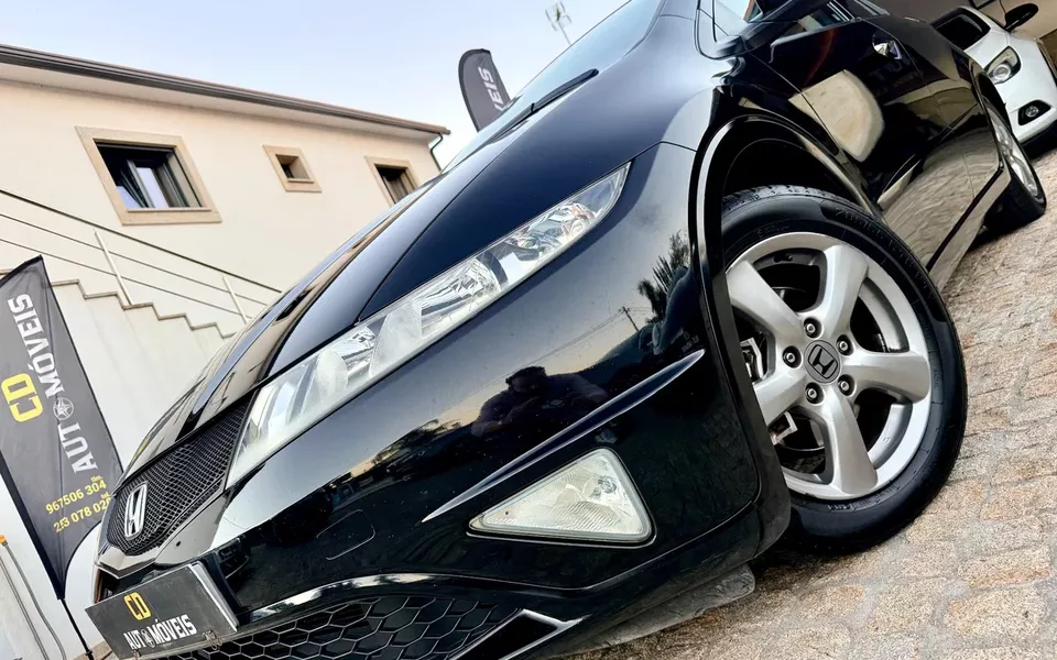 Honda Civic 1.4 i-VTEC Elegance