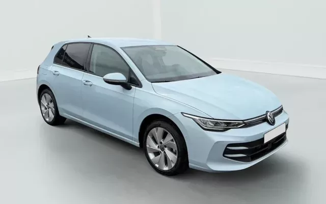 Volkswagen GOLF VIII 1.5 etsi evo2 116 life dsg7 Zéro km immatriculé