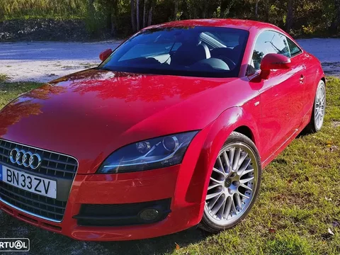 Audi TT Coupé 2.0 TFSI S-line