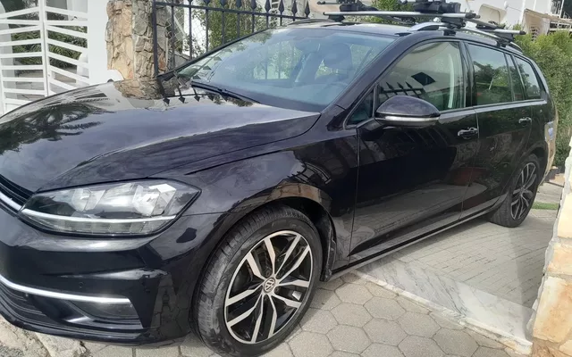 VW Golf Variant 1.0 TSI Confortline