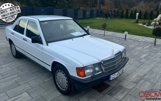 Mercedes-Benz W201 (190)