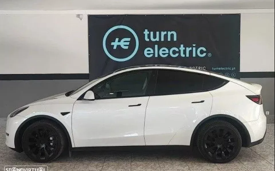 Tesla Model Y Long Range Tração Traseira