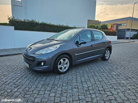 Peugeot 207 1.6 HDi 99g