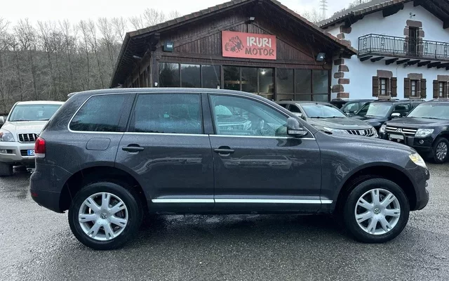 VOLKSWAGEN Touareg Touareg 3.0TDI Individual Tiptronic