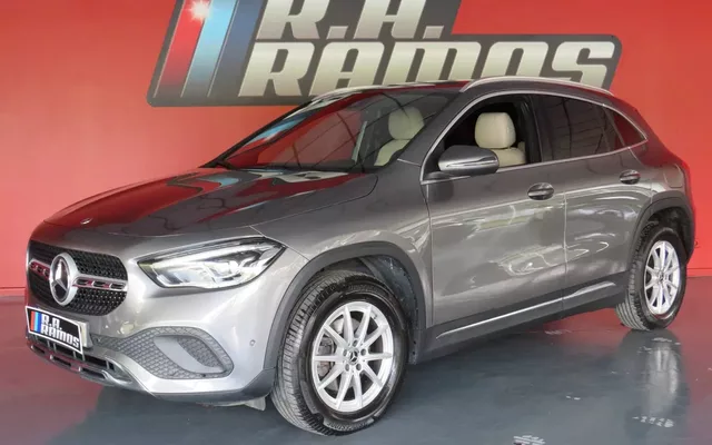 Mercedes-Benz GLA 180 d Style