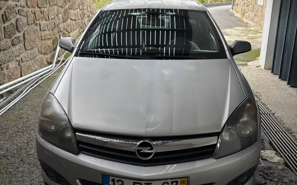 Opel Astra GTC 1.7 CDTi