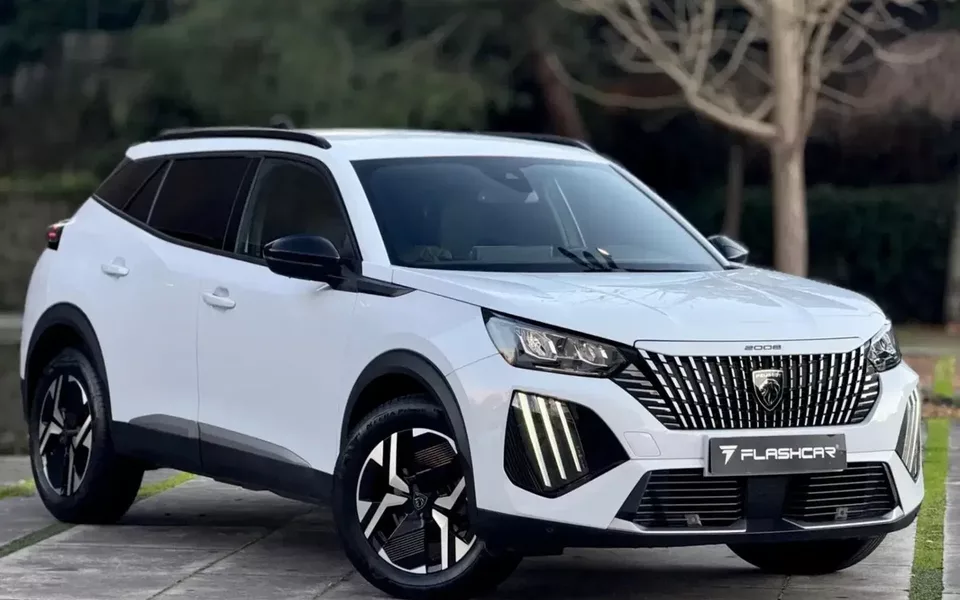 Peugeot 2008 1.2 PureTech Allure Pack