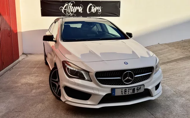 Mercedes-Benz CLA 220 d Shooting Brake AMG Line Aut.