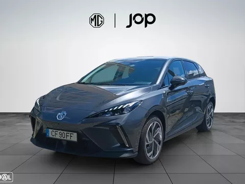 MG MG4 64 kWh Luxury